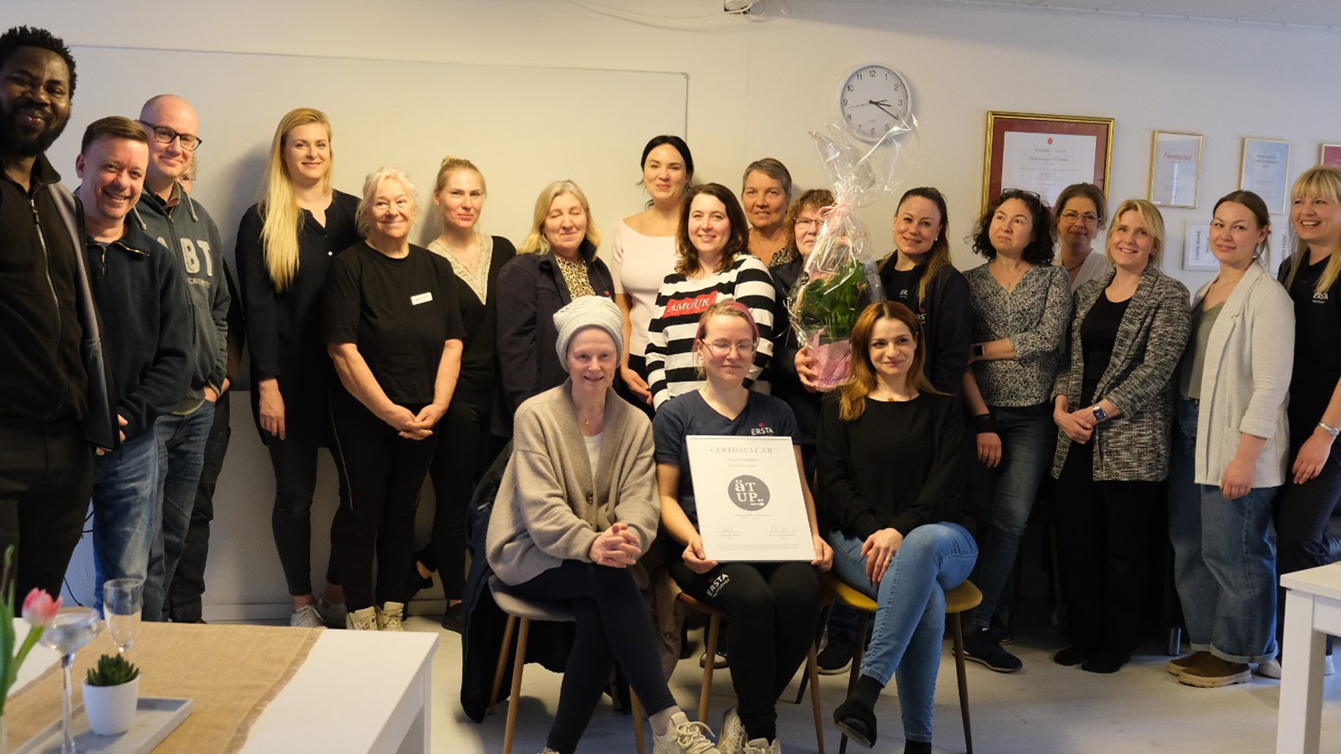 teamet på ersta hemtjänst i österåker med ett ätup-certifikat