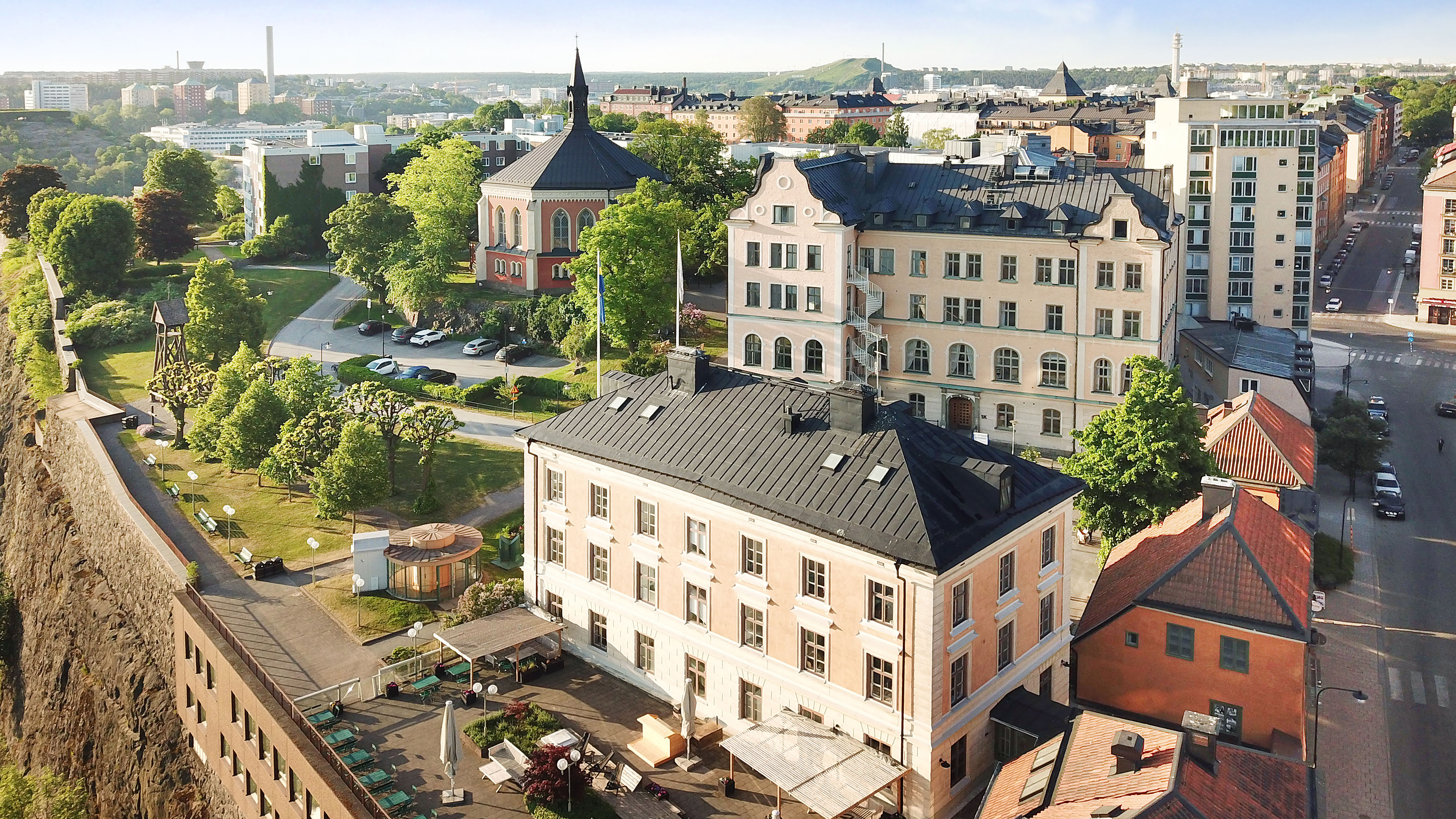 Erstaklippan och terrassen från ovan