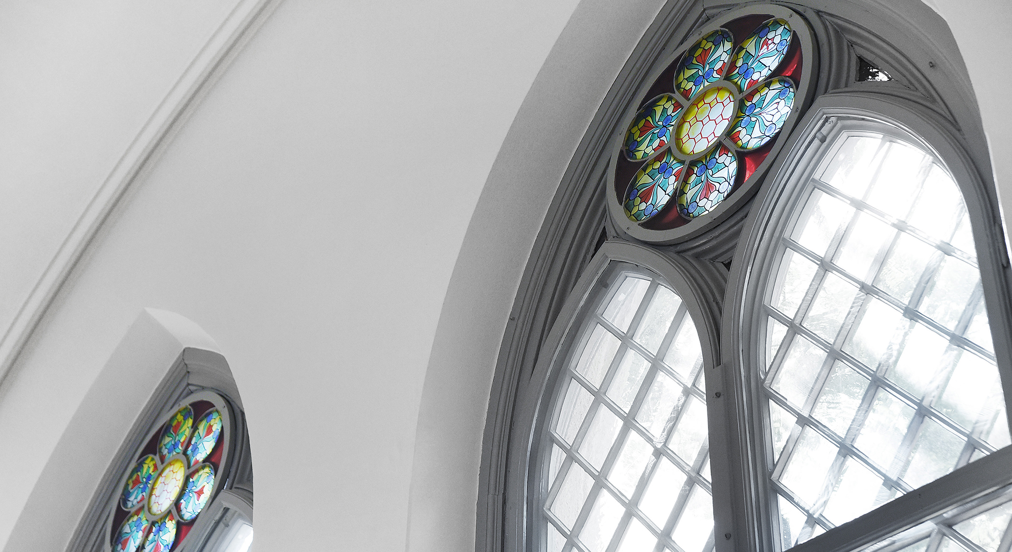 Bild på fönster i Ersta kyrka