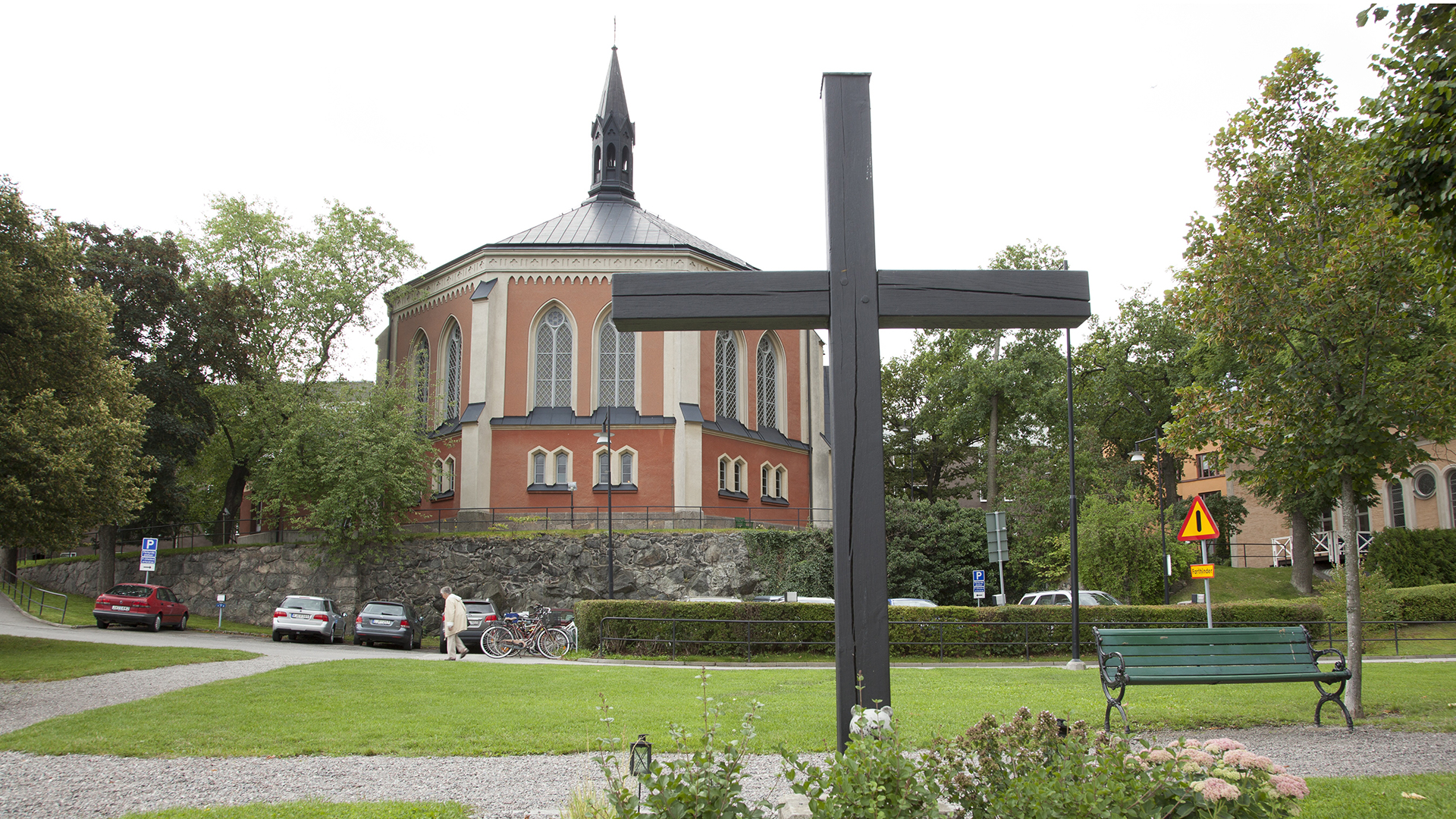 Ersta kyrka och Estoniamonument