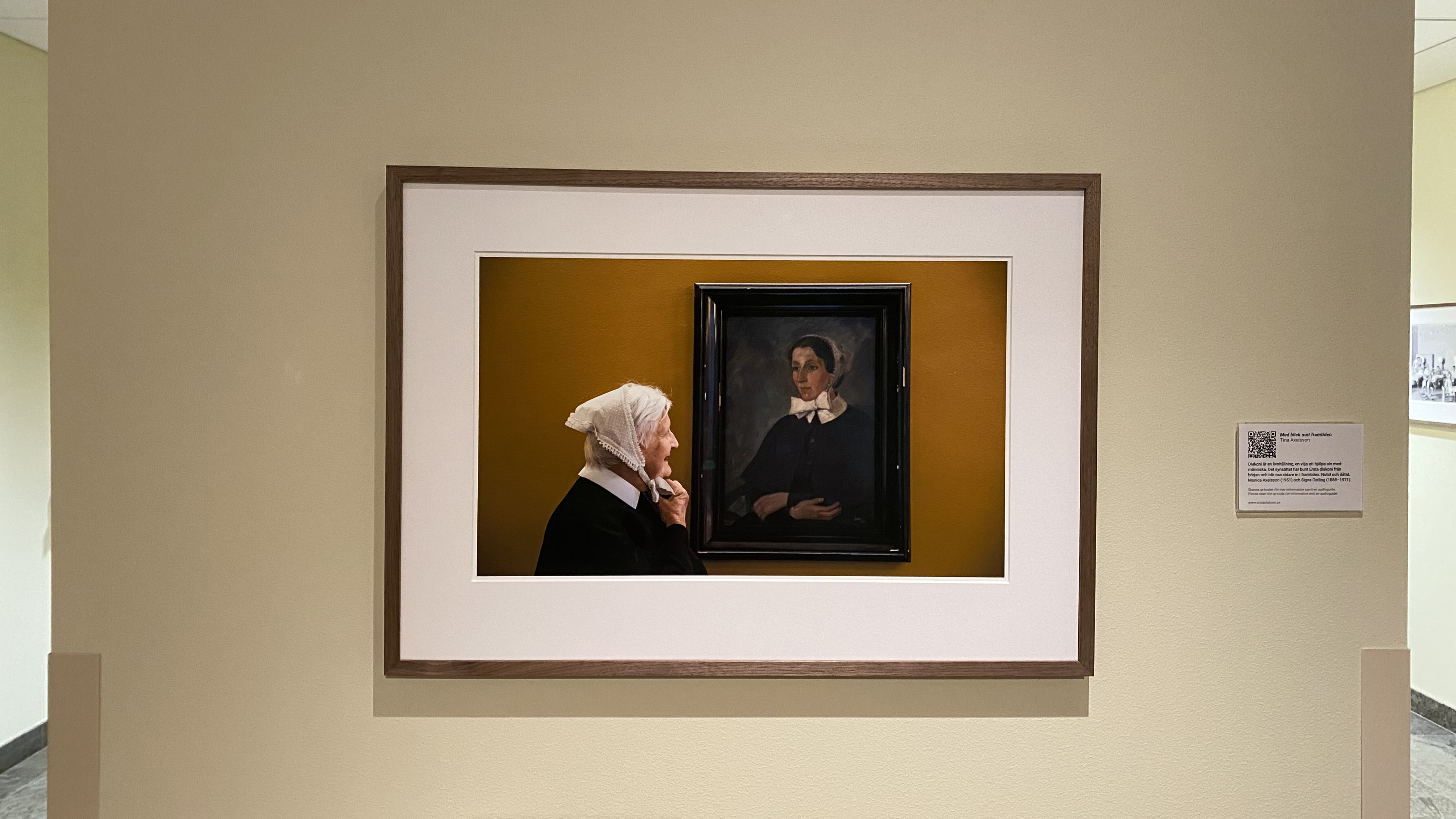 Bild på fotografiet av diakonissan Monica Axelsson